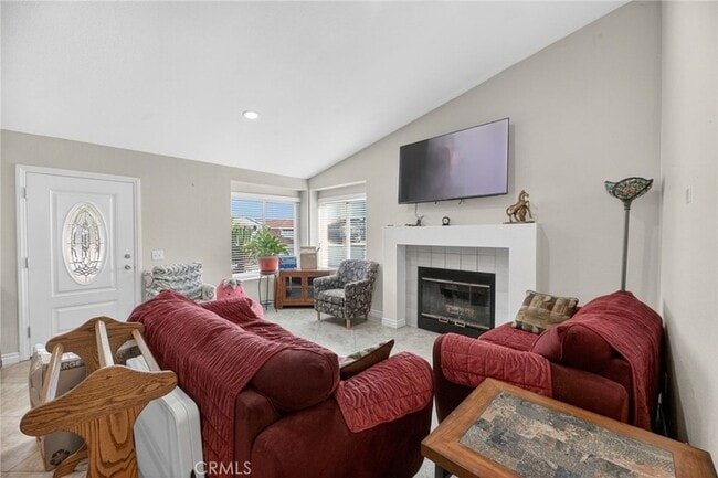 39427 Canyon Rim Cir