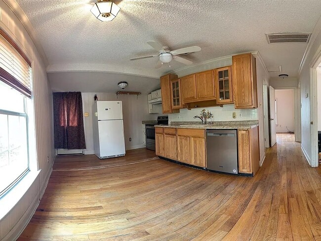 Photo - 110 Roadrunner Rd