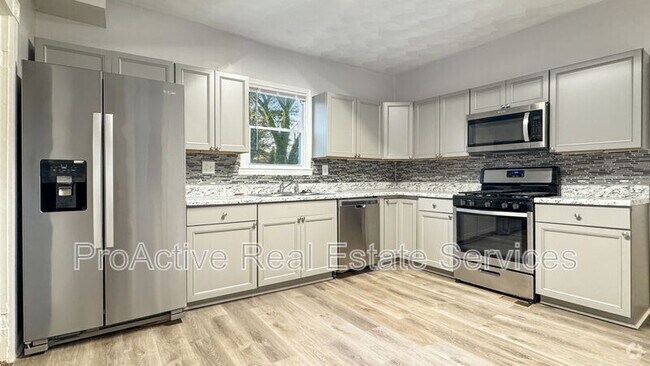 Building Photo - 2728 E Virginia Beach Blvd Rental