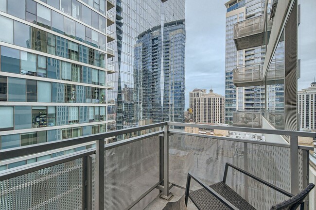 Photo - 1345 S Wabash Ave Unit 1409