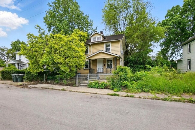 Two Bedroom in Dayton! - Two Bedroom in Dayton! House