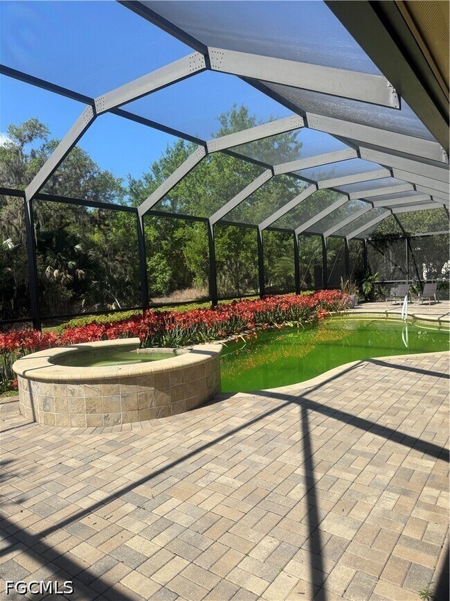 Building Photo - 13010 River Bluff Ct