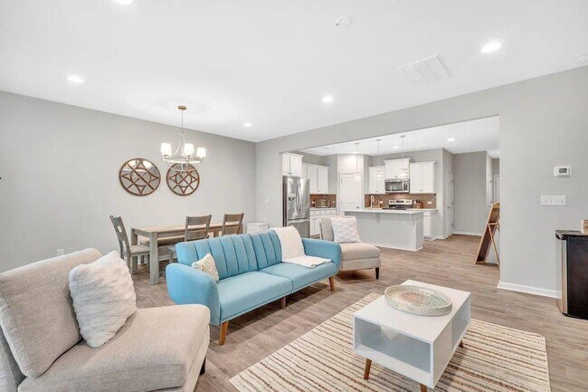 Room in 3 Bedroom Townhome at Whistling Te... - Room in 3 Bedroom Townhome at Whistling Te...