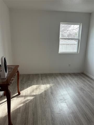 Photo - 5833 Cowden St