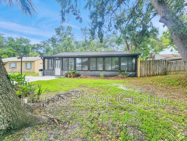 Building Photo - 4715 W Knights Ave Rental