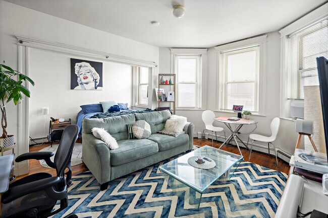 Photo - 1677 Commonwealth Ave Unit 18