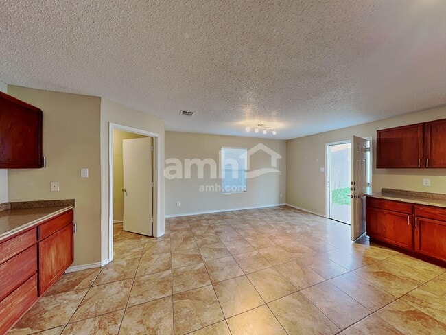 Photo - 5350 Driftway Dr