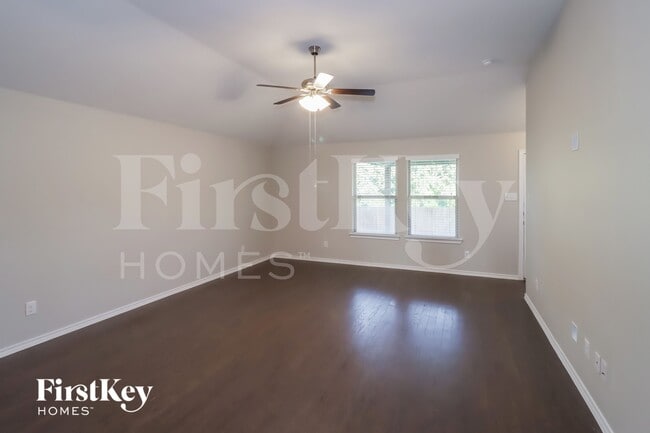 Photo - 2520 Doe Run