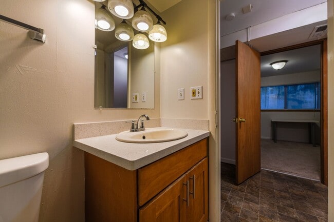 Photo - B065352P Unit 3