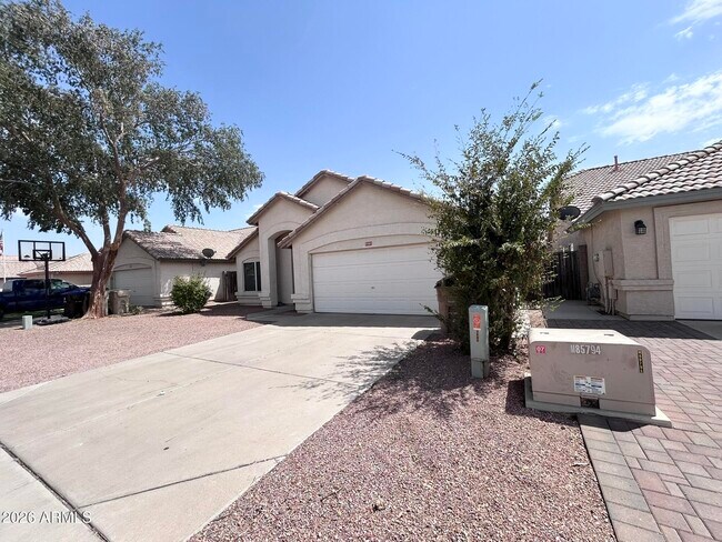 Photo - 7561 W Cameron Dr