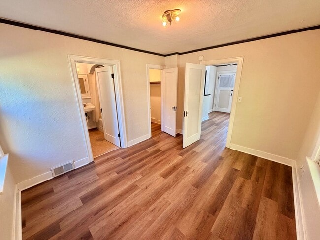 Photo - 1517 N Russet St