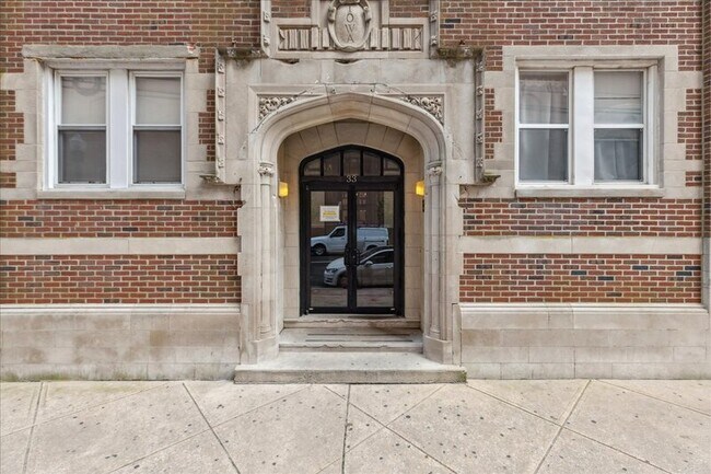 Photo - 33 S Iowa Ave Unidad E5 Rental
