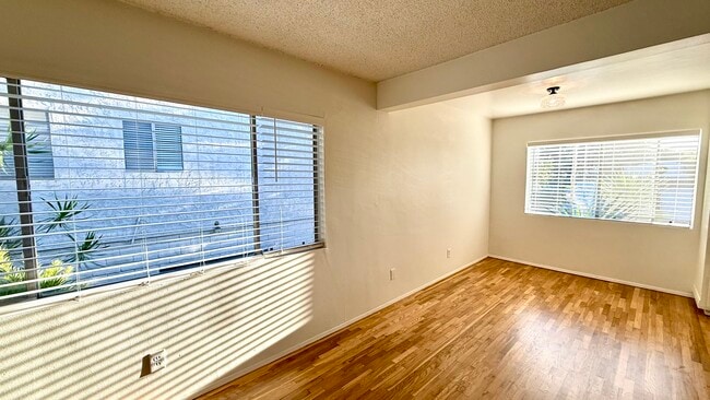 Photo - 122 Junipero Ave Unidad Park Place  #B