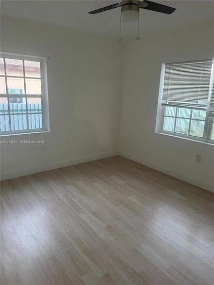 Photo - 411 NW 106th St