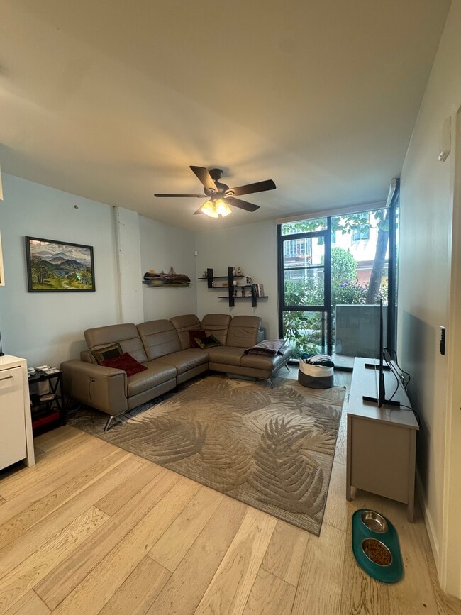Building Photo - 88 Arkansas St Unit 106 Rental