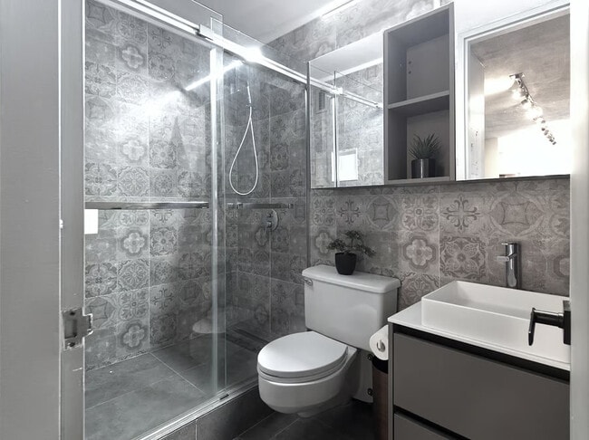 Photo - 1 Gold St Unit 17G