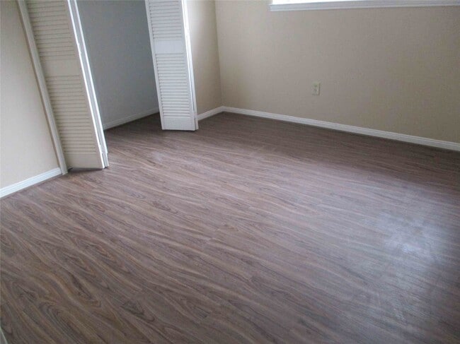 Photo - 5506 Deep Forest Dr