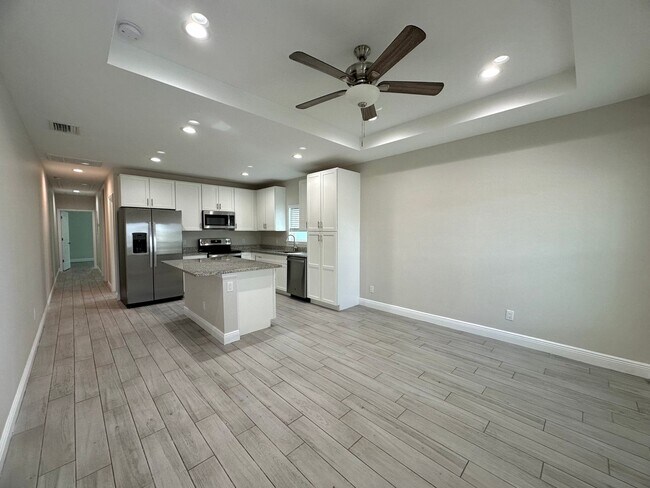 Photo - 621 E Virginia Ave Unit 112