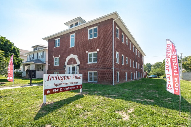 Building Photo - 5143 Washington St Unit 201