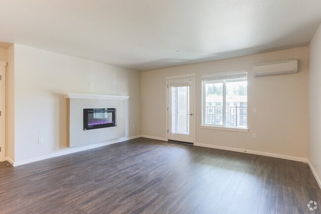 Photo - Waterside Apartments