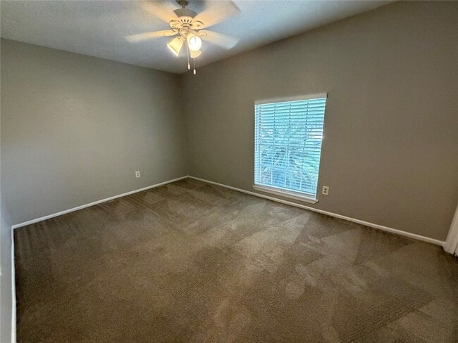 Photo - 10126 Fernstone Ln