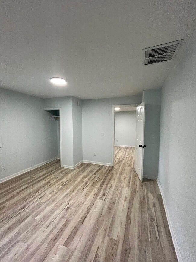 1718 N Lafountain St Unit 2