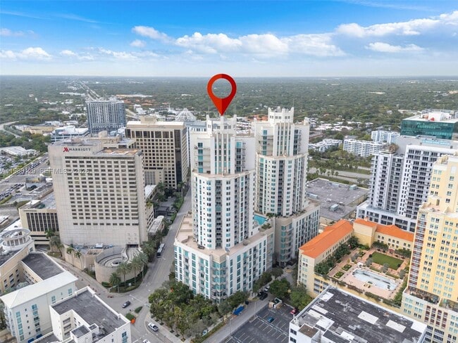 Building Photo - 9066 SW 73rd Ct Unit 504