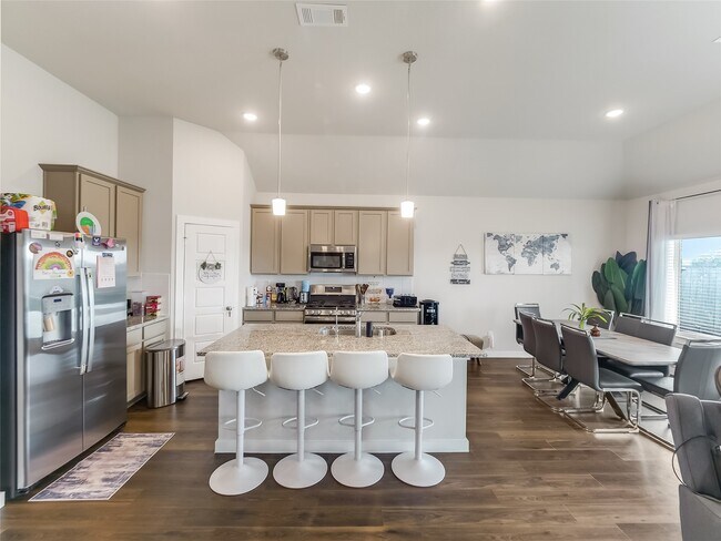 8634 Jetty Glen Dr