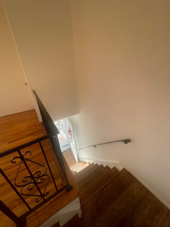 Photo - 37 Cedarwood Ct Unidad 2