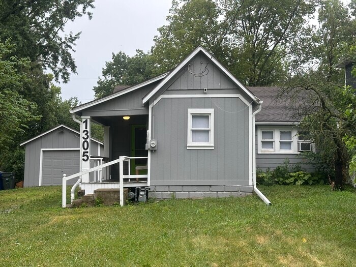 Nice Single Family Home In Lawrence - Nice Single Family Home In Lawrence