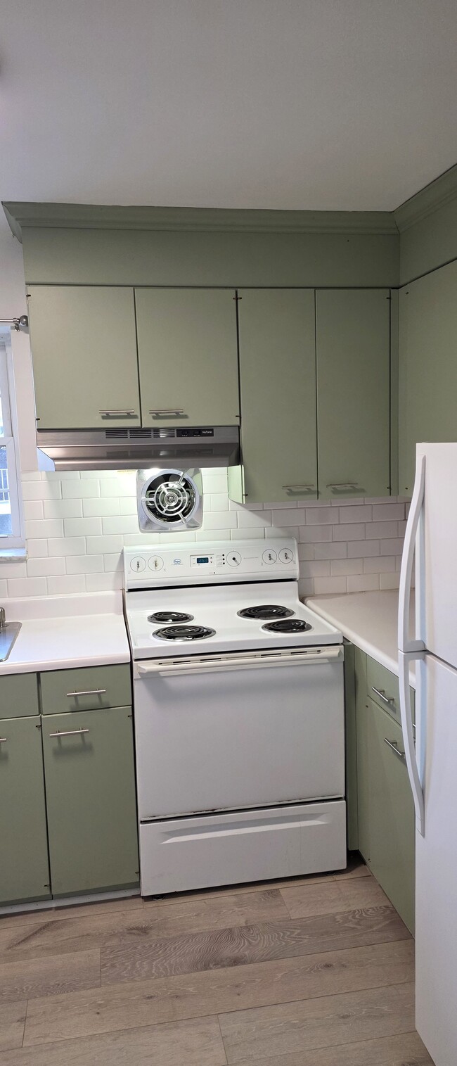 Photo - 4050 Forest Hill Ave Unit 4050 Forest Hill Avenue #U35