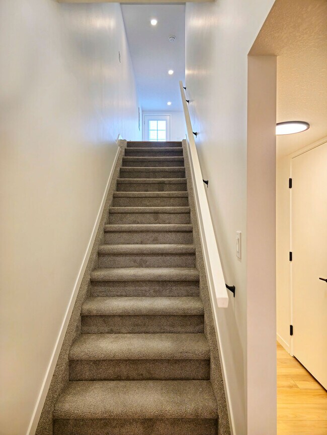 Photo - 12116-12143 43 St NW Unit 12116 BSMT