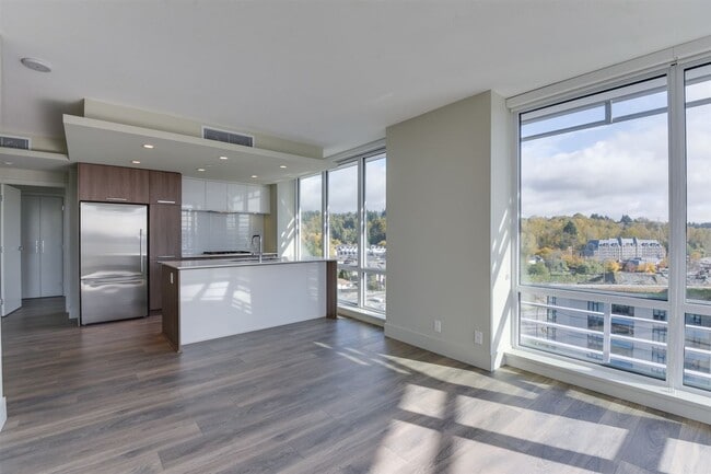 Photo - 680 Seylynn Cres Unit 903