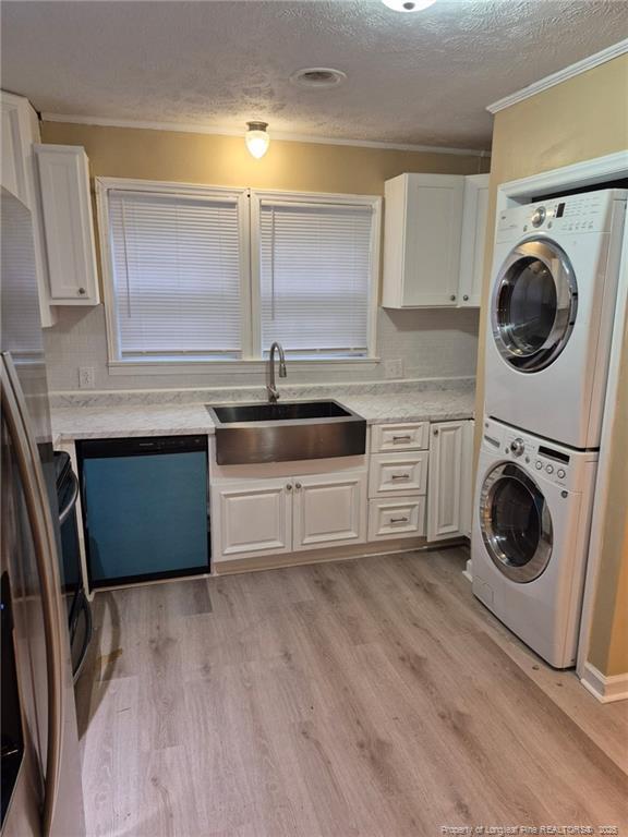 Photo - 2022 Newark Ave