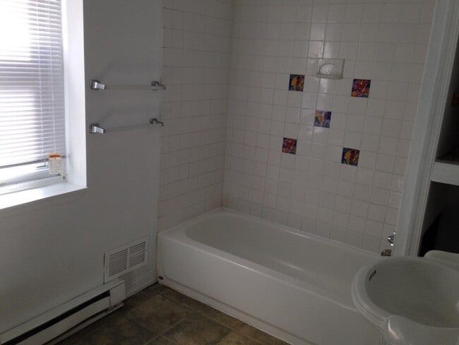 Photo - 5422 W Girard Ave Unit 2
