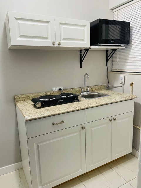 Photo - 1704 N 32nd Ct