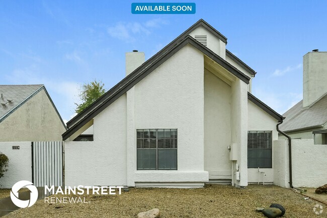 Building Photo - 2229 W Ross Ave Rental
