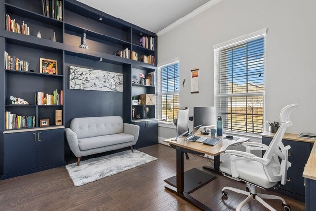 Photo - 2311 Pale Star Dr