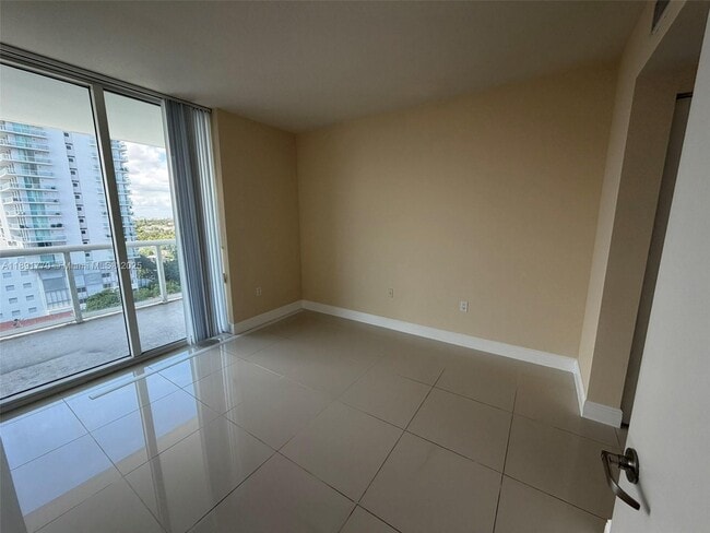 Photo - 1871 NW S River Dr Unit 1104