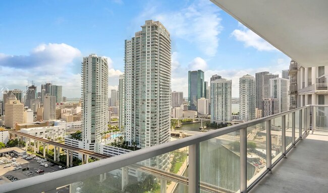 Photo - 185 SW 7th St Unit 2811