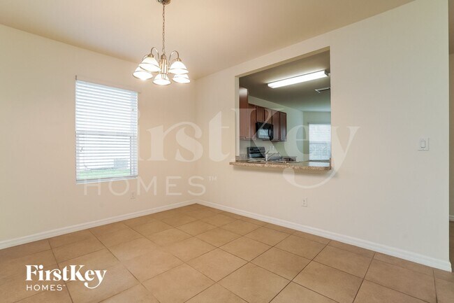 Photo - 604 SW 6th Ave