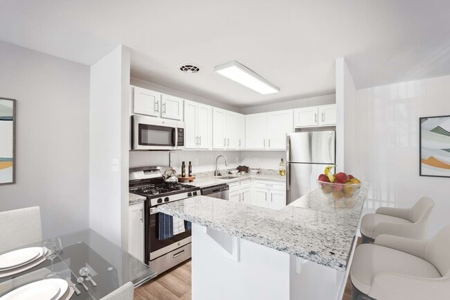 Photo - Cortland at Falls Church