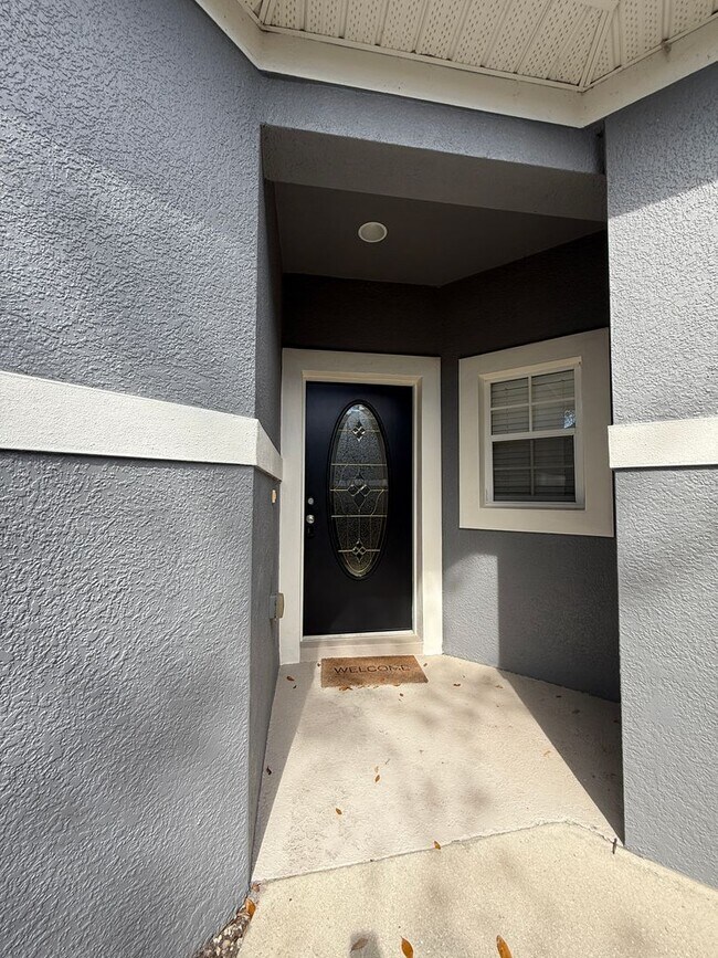 Photo - 3/2.5 townhome in Sanford! AVAILABLE MARCH 16th!