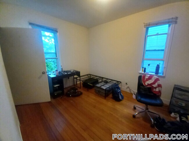 Photo - 49 Beech Glen St Unit 2