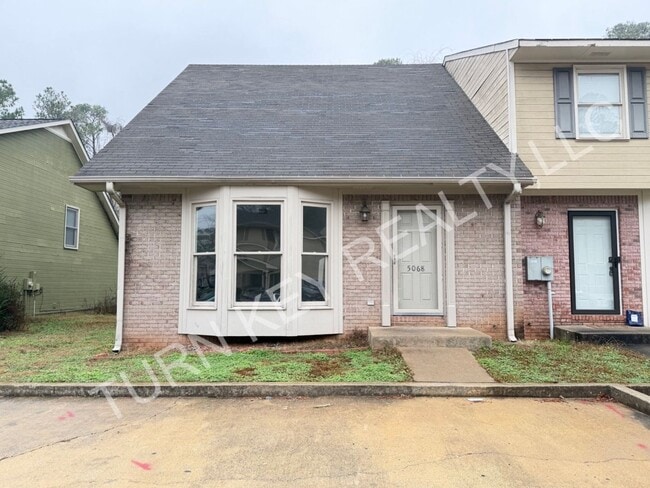 Building Photo - Townhome for Rent in Grayson Valley