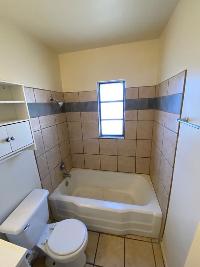 Photo - Beautiful 3 Bedroom Home! Available Now!