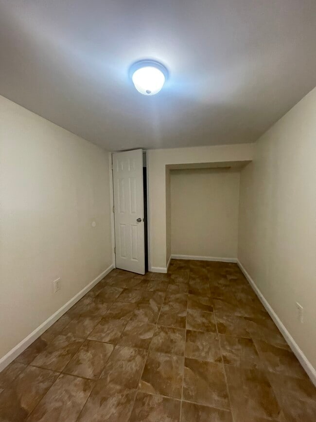 4384 Martha Ave