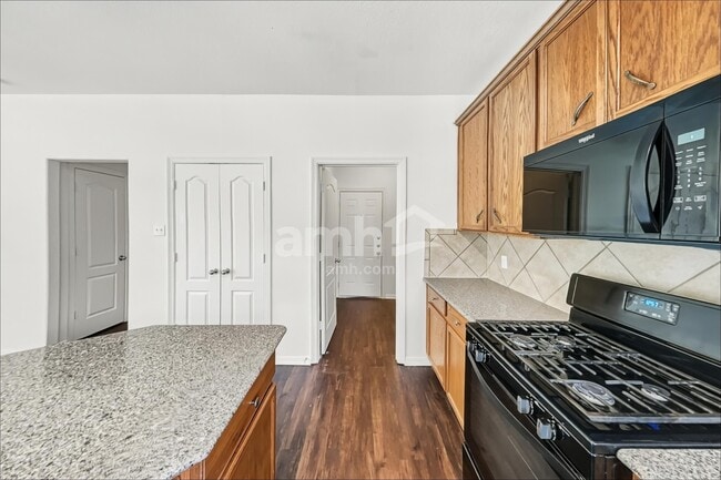 2013 Briar Grove Dr