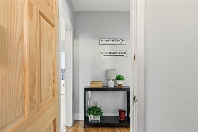 Photo - 13 Holland St