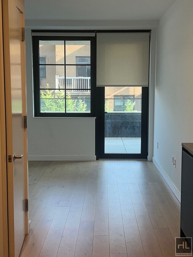 Photo - NORTHERN BOULEVARD Apartamento Unidad 8D